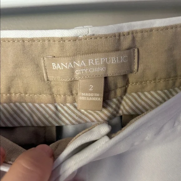 BANANA REPUBLIC Women’s Ankle City Chino Khaki Pants - Picture 3 of 6